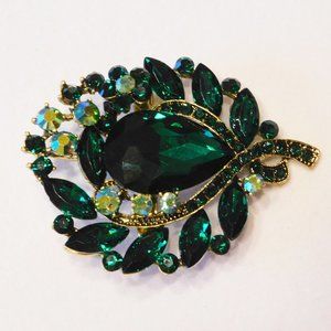 Gold Tone Emerald Green Crystal Rhinestone Leaf Brooch/Pendant - NWT